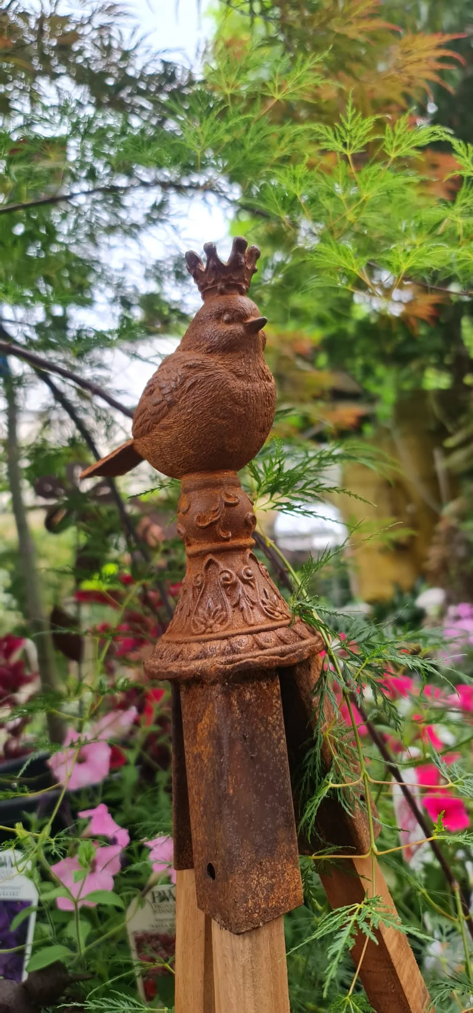 Royal Birds - Cast Iron Garden Stake Toppers - Image 3